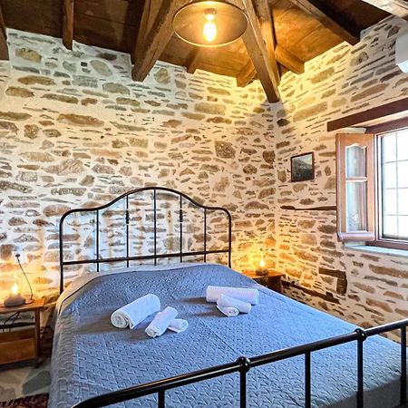 San Lorenzo Cottage - Παραδοσιακά Πέτρινα Δωμάτια Agios Lavrentios Exteriör bild
