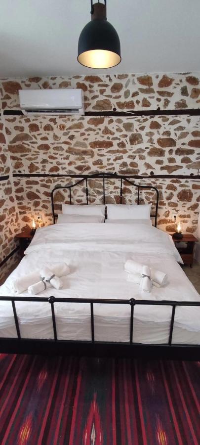 San Lorenzo Cottage - Παραδοσιακά Πέτρινα Δωμάτια Agios Lavrentios Exteriör bild