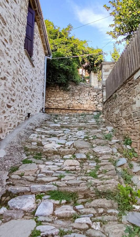 San Lorenzo Cottage - Παραδοσιακά Πέτρινα Δωμάτια Agios Lavrentios Exteriör bild