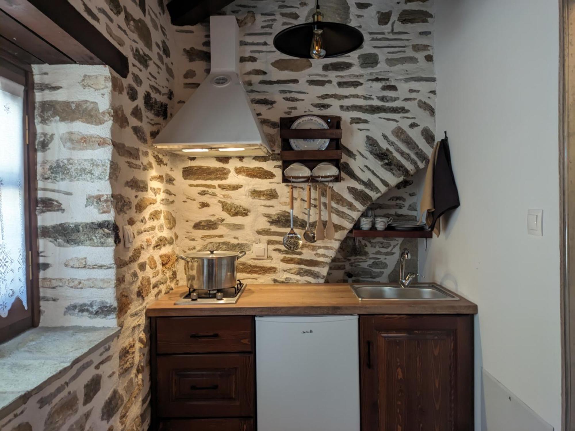 San Lorenzo Cottage - Παραδοσιακά Πέτρινα Δωμάτια Agios Lavrentios Exteriör bild