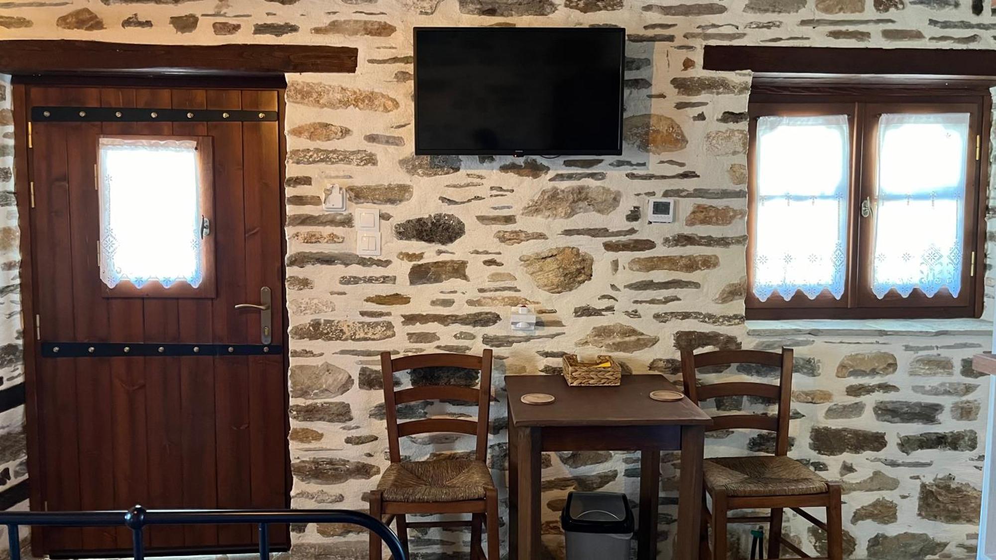 San Lorenzo Cottage - Παραδοσιακά Πέτρινα Δωμάτια Agios Lavrentios Exteriör bild